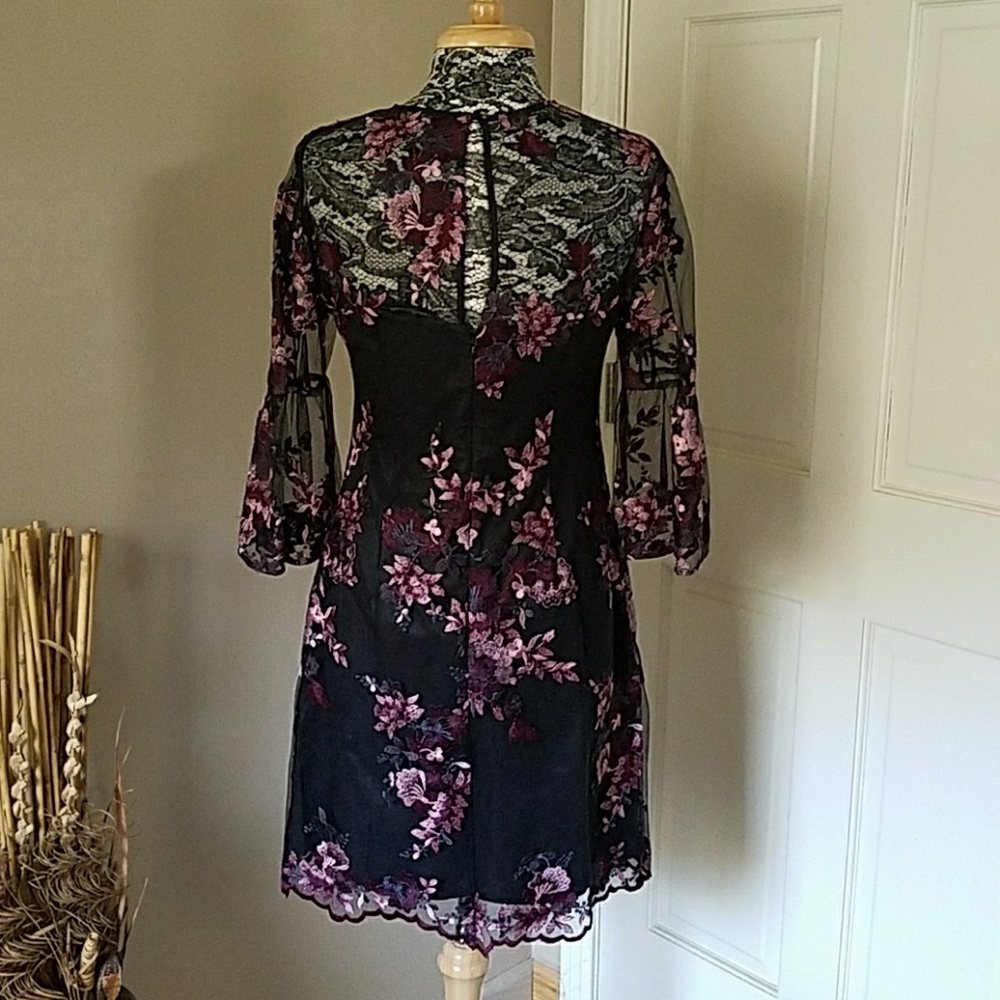 NWOT WHBM sheer embroidered dress, size 6 - Picture 3 of 5